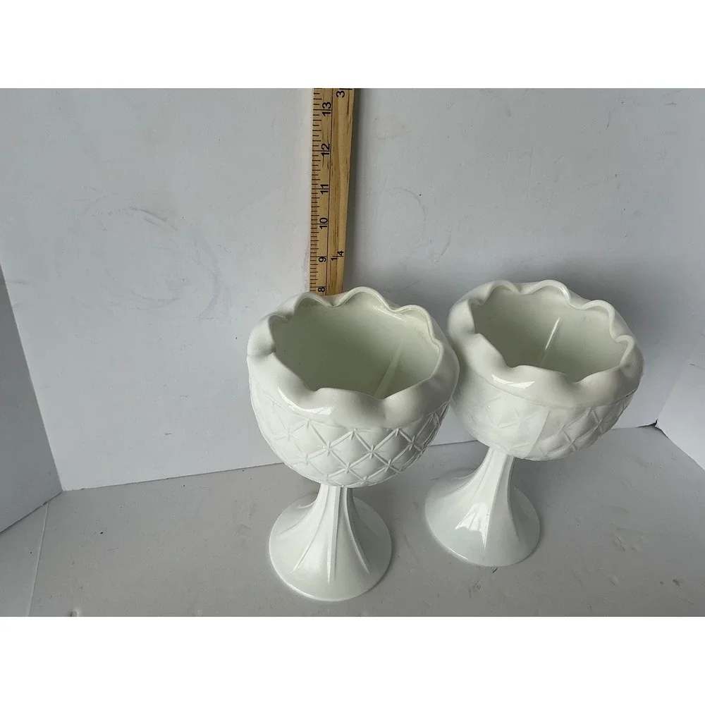 Vintage‎ Milk Glass Goblet Pair Diamond Starburst White 7.5in Mid Century